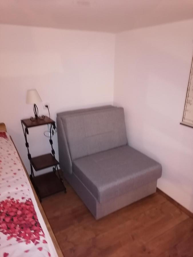 Apartman Stimac Petrovaradin Exterior photo